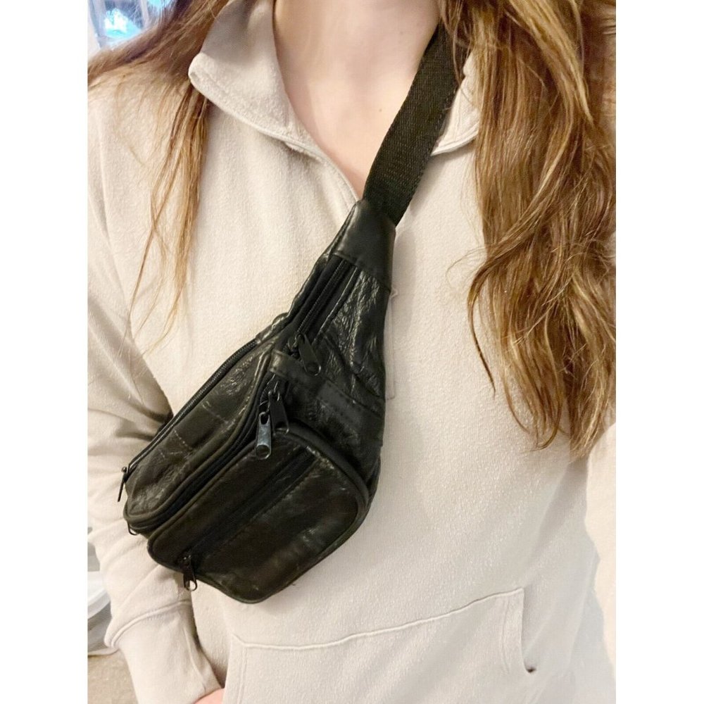 RECYCLED | Womens Black Vegan Leather Vintage Fanny pack bum bag hip bag